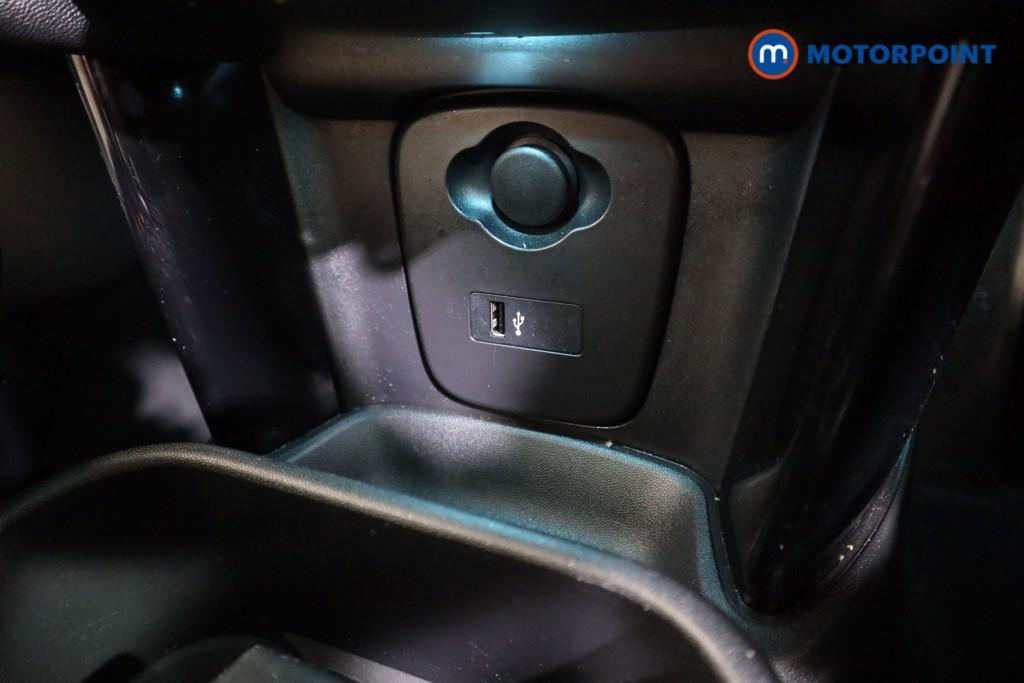 Mini Hatchback Cooper S Level 2 Automatic Electric Hatchback - Stock Number (1586809) - 8th supplementary image