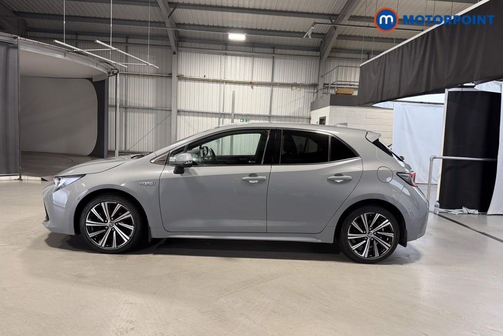 Toyota Corolla Design Automatic Petrol-Electric Hybrid Hatchback - Stock Number (1574324) - Passenger side
