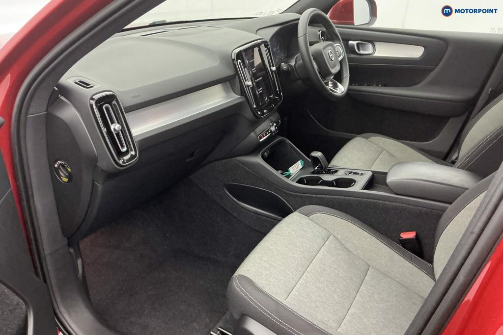 Volvo Xc40 Core Automatic Petrol Plug-In Hybrid SUV - Stock Number (1576481) - 8th supplementary image