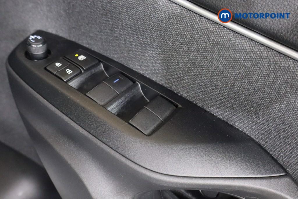 Toyota Yaris Cross Design Automatic Petrol-Electric Hybrid Estate - Stock Number (1558519) - 8th supplementary image