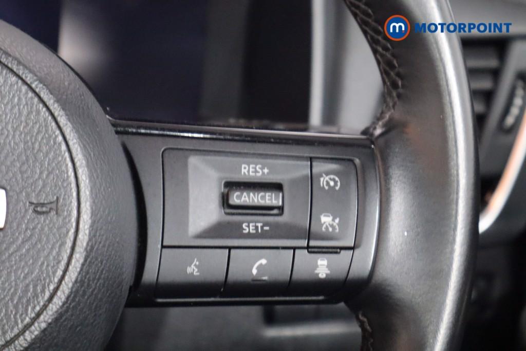Nissan Qashqai N-Connecta Manual Petrol SUV - Stock Number (1588776) - 8th supplementary image