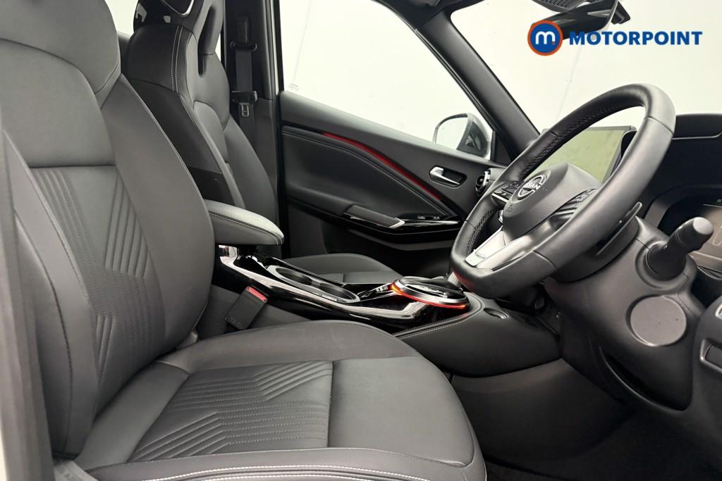 Nissan Juke Tekna Automatic Petrol SUV - Stock Number (1591054) - 8th supplementary image