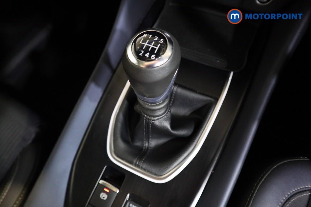 Nissan Qashqai Tekna Manual Petrol SUV - Stock Number (1589452) - 8th supplementary image