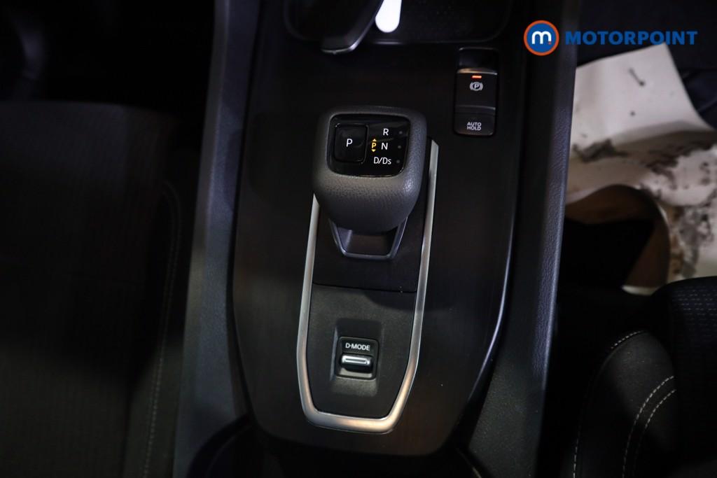 Nissan Qashqai Acenta Premium Automatic Petrol SUV - Stock Number (1590019) - 8th supplementary image