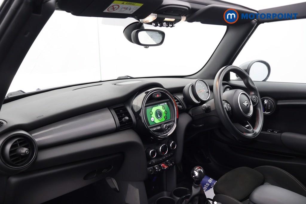 Mini Convertible Cooper Sport Manual Petrol Convertible - Stock Number (1593328) - 16th supplementary image