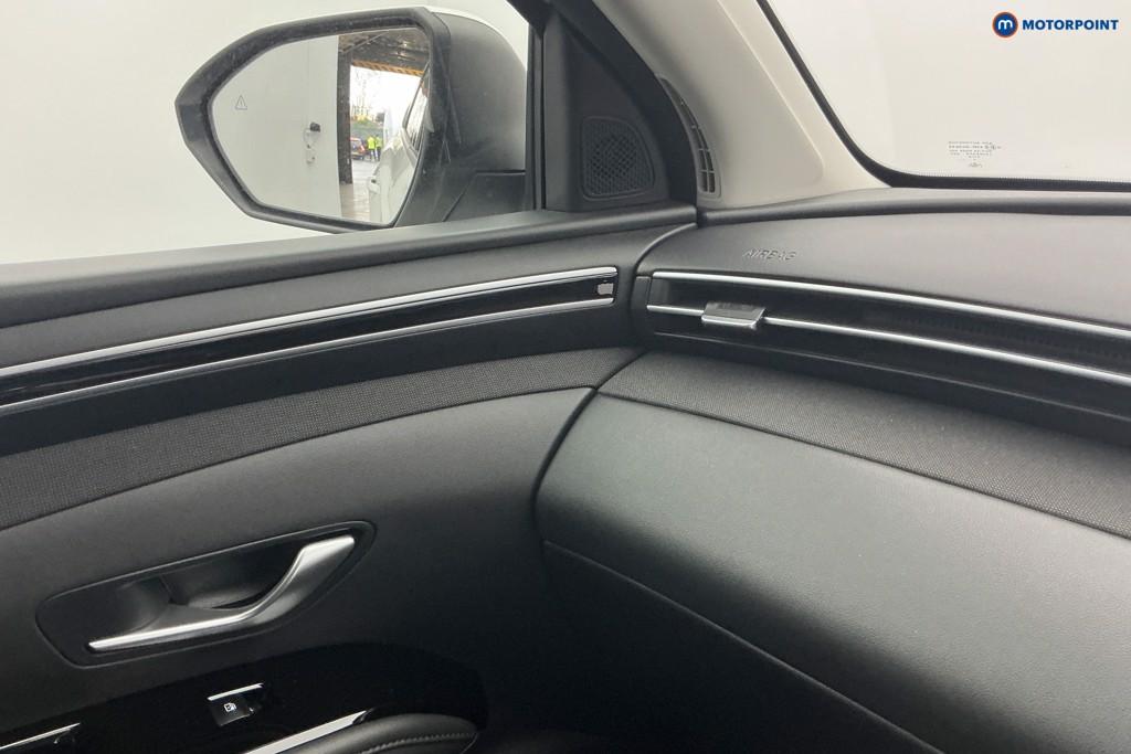 Hyundai Tucson Ultimate Manual Petrol SUV - Stock Number (1583833) - 16th supplementary image