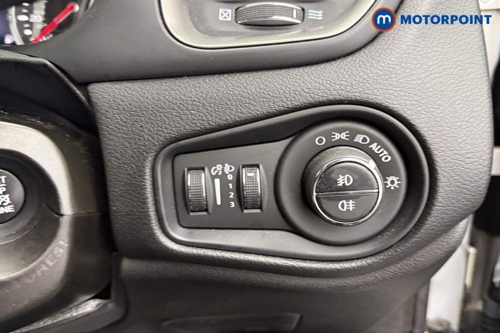 Jeep Renegade S Limited Automatic Petrol SUV - Stock Number (1585564) - 16th supplementary image