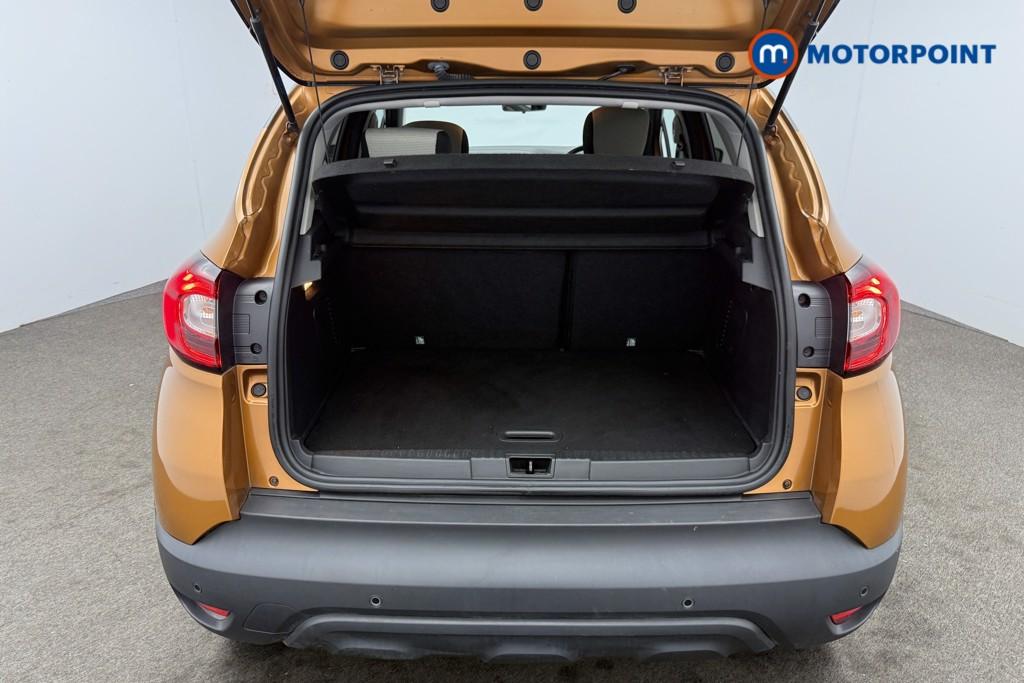 Renault Captur Iconic Manual Petrol SUV - Stock Number (1581182) - 17th supplementary image