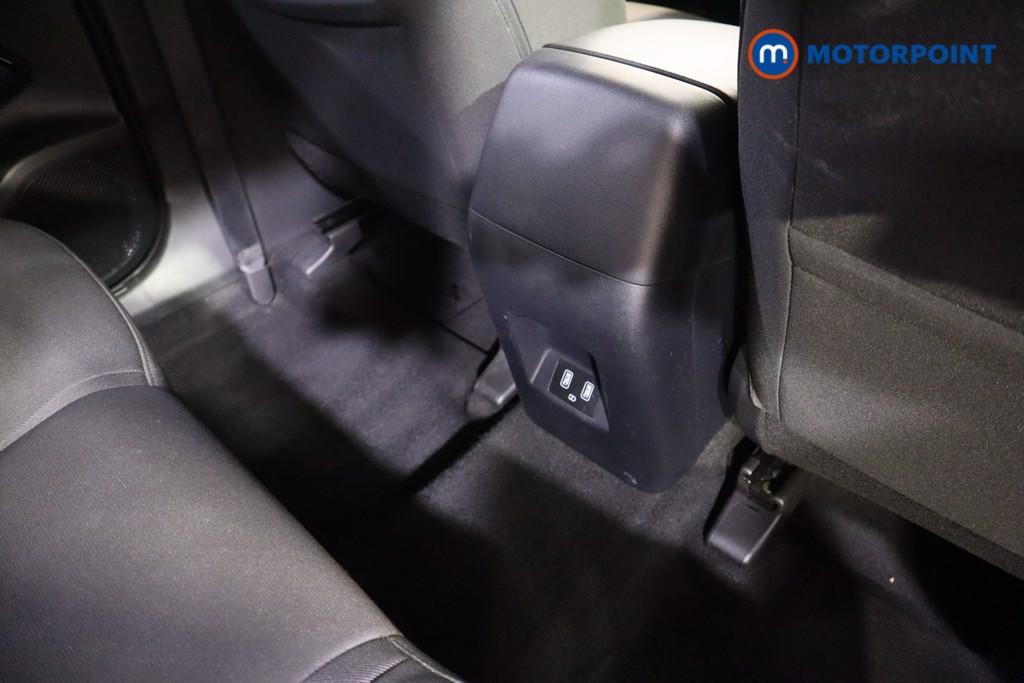 Hyundai Tucson Se Connect Manual Petrol SUV - Stock Number (1596624) - 19th supplementary image