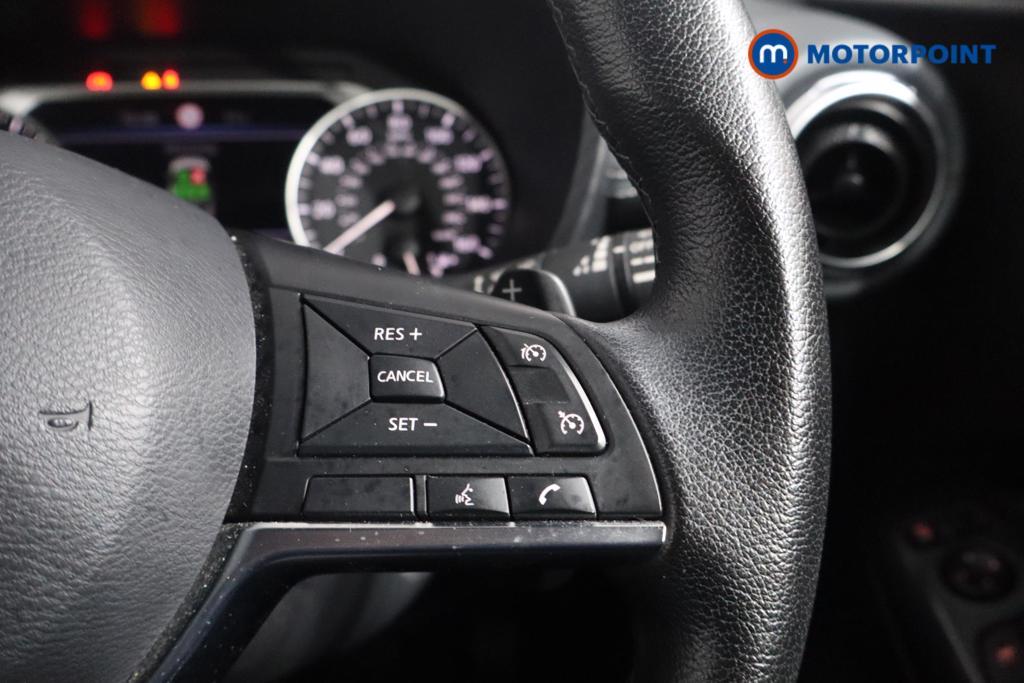 Nissan Juke N-Connecta Automatic Petrol SUV - Stock Number (1585682) - 8th supplementary image