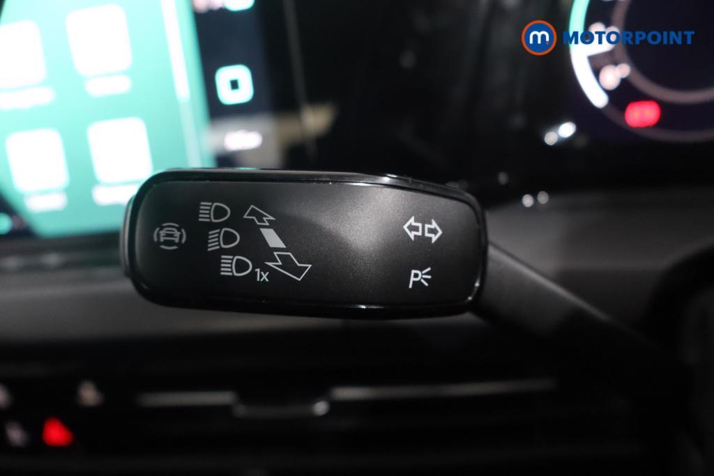 Volkswagen Golf Style Edition Manual Petrol Hatchback - Stock Number (1587382) - 8th supplementary image