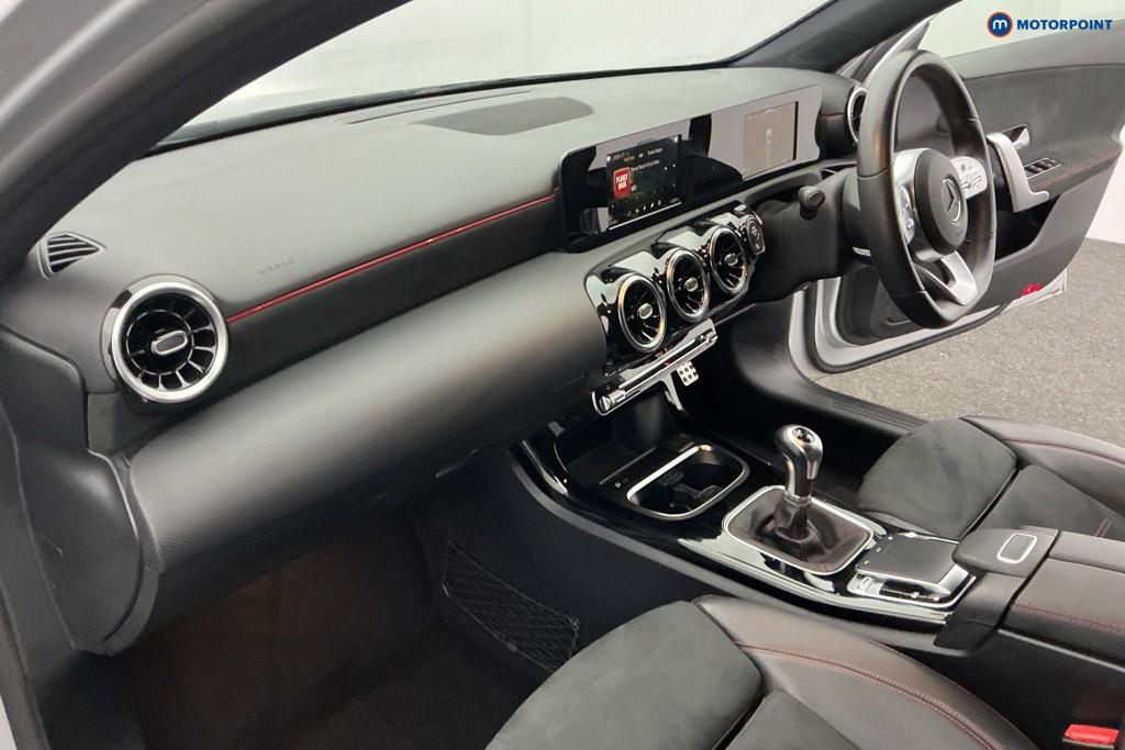 Mercedes-Benz A Class Amg Line Manual Petrol Hatchback - Stock Number (1589189) - 8th supplementary image