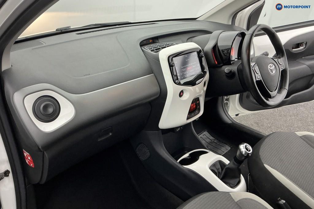 Toyota Aygo X-Trend Manual Petrol Hatchback - Stock Number (1589247) - 8th supplementary image