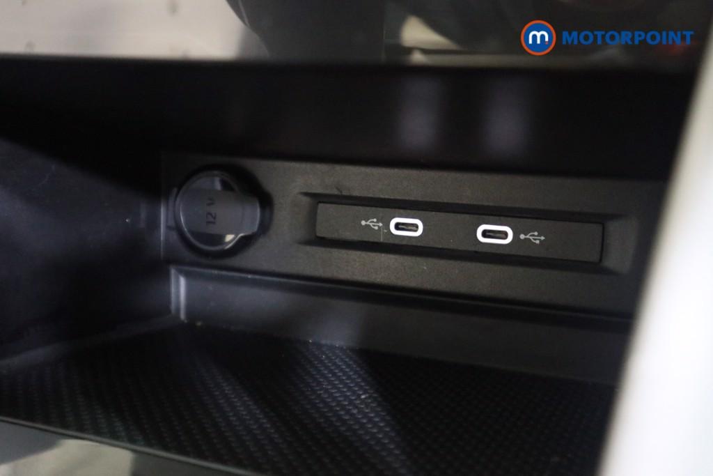 Volkswagen Tiguan Elegance Automatic Diesel SUV - Stock Number (1596635) - 8th supplementary image