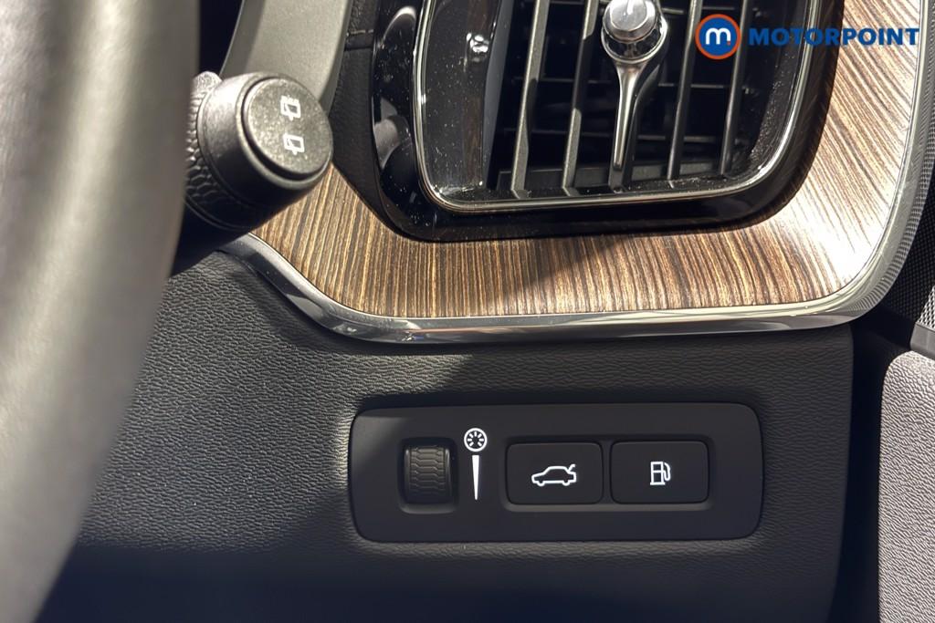 Volvo Xc60 Inscription Automatic Petrol Plug-In Hybrid SUV - Stock Number (1598700) - 8th supplementary image