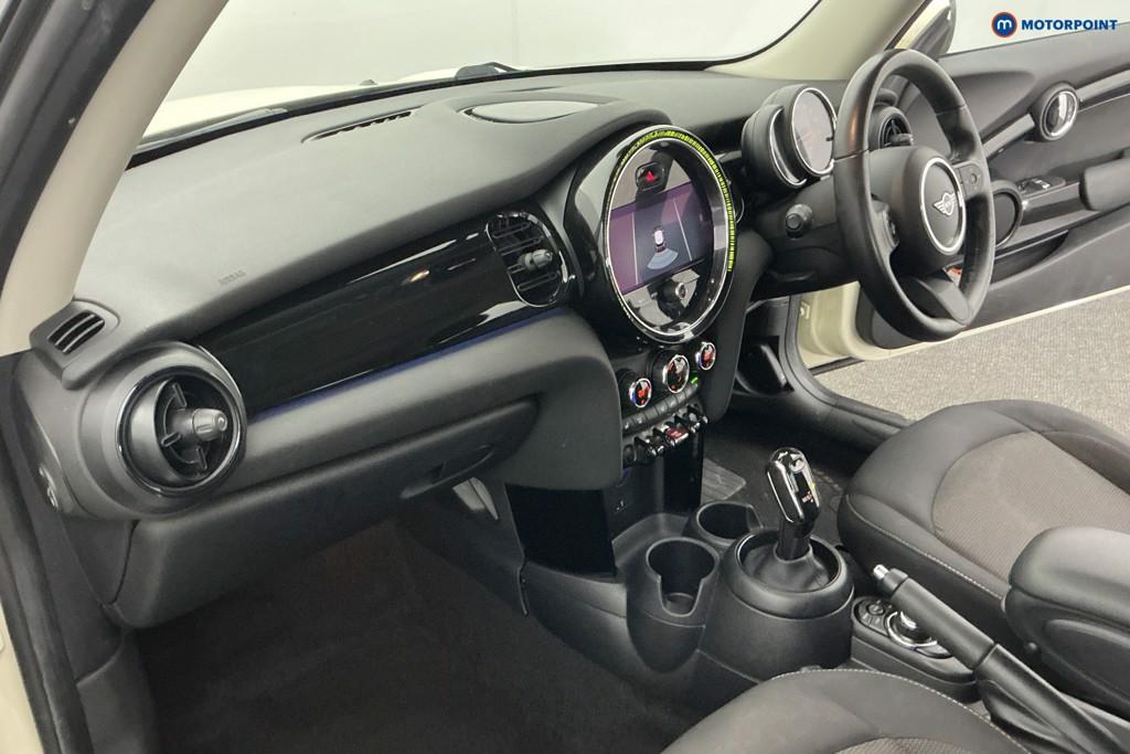 Mini Hatchback One Classic Automatic Petrol Hatchback - Stock Number (1587034) - 8th supplementary image