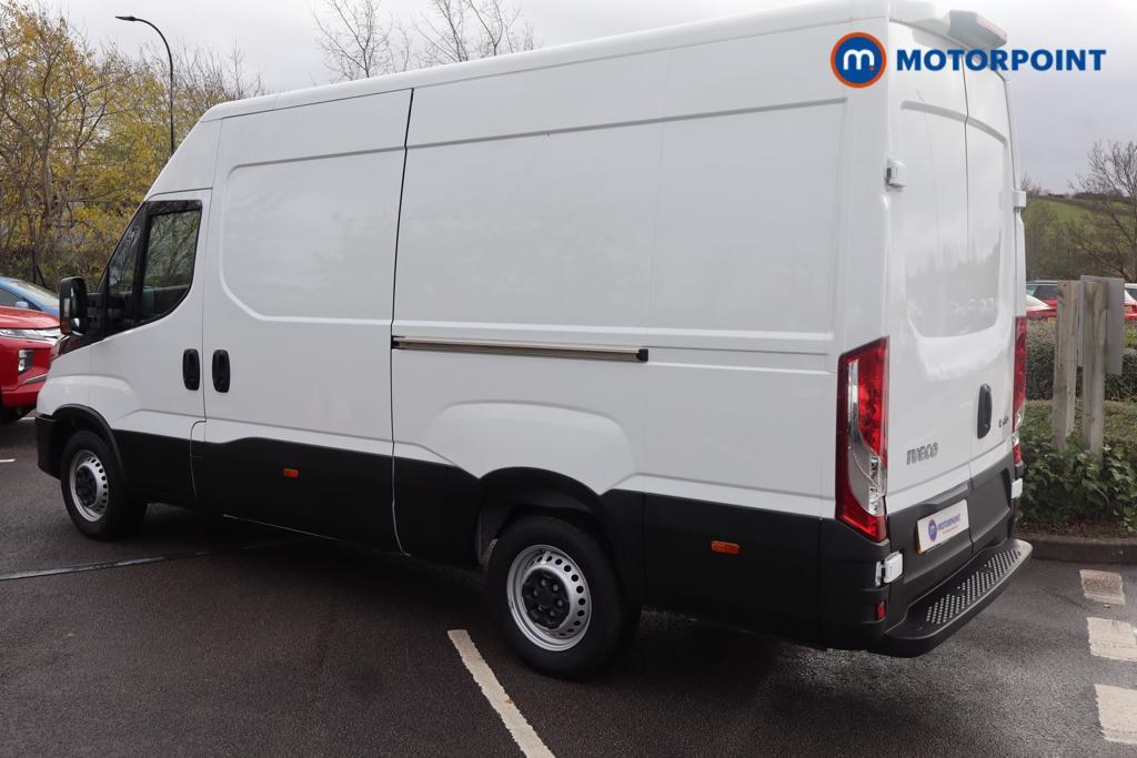Iveco Daily Business Manual Diesel High Volume-High Roof Van - Stock Number (1597403) - 8th supplementary image