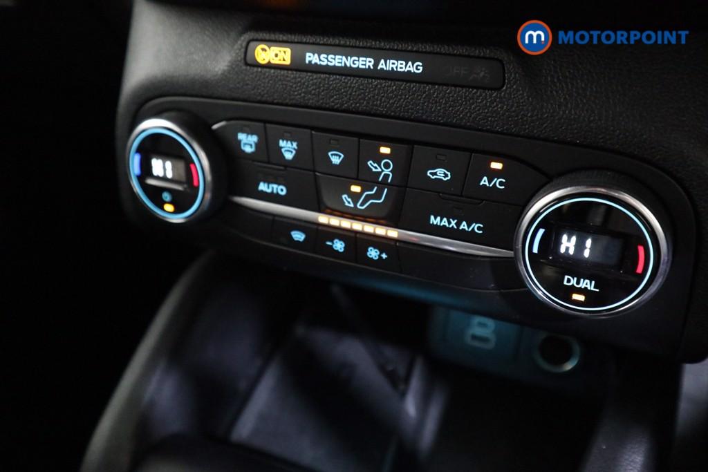 Ford Focus St-Line Style Manual Petrol Hatchback - Stock Number (1597572) - 8th supplementary image