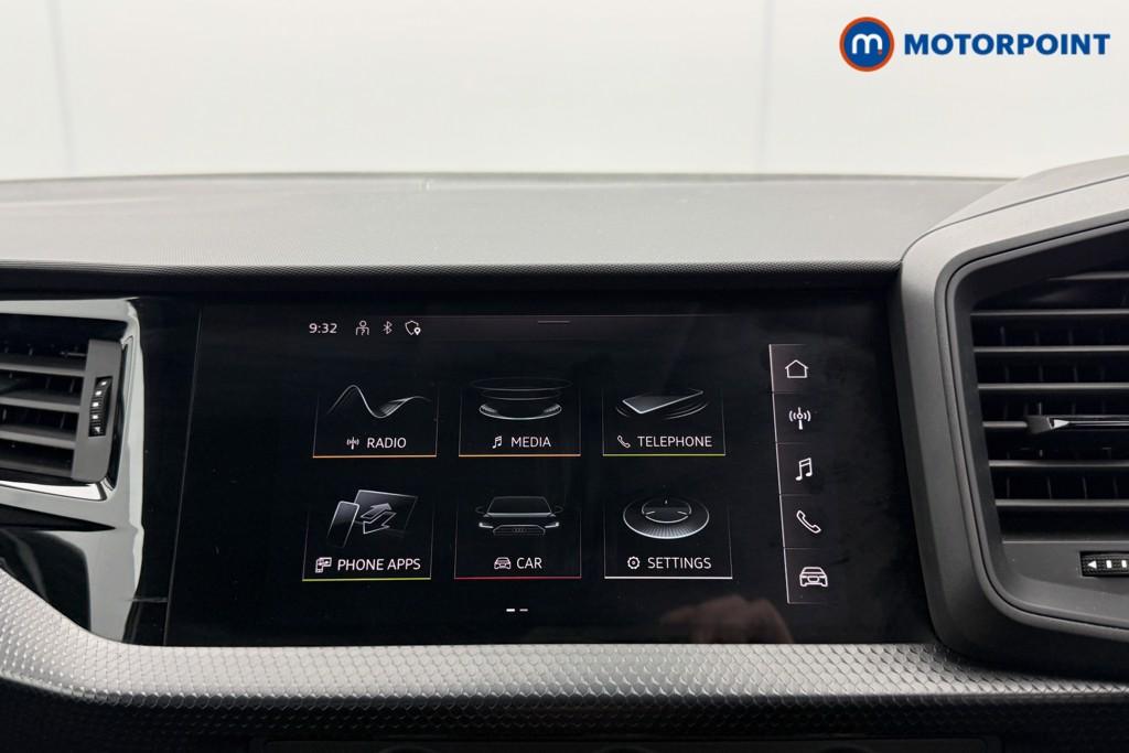 Audi A1 Technik Manual Petrol Hatchback - Stock Number (1596192) - 8th supplementary image