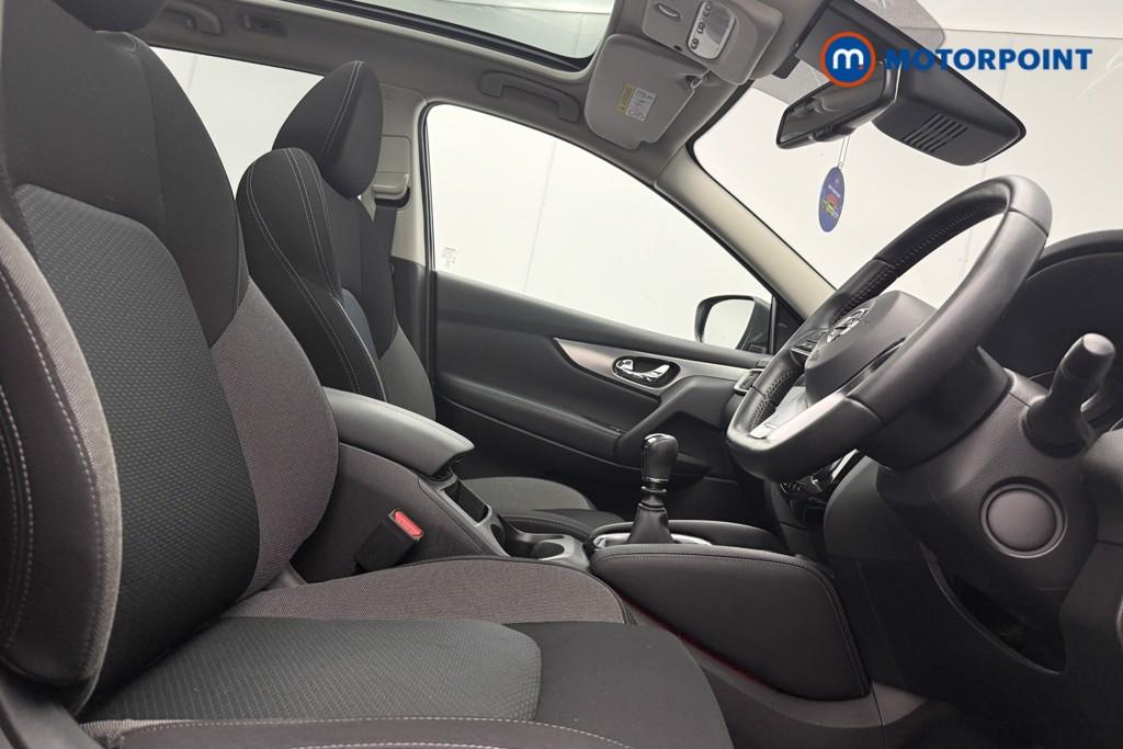 Nissan Qashqai N-Connecta Manual Petrol SUV - Stock Number (1580644) - 8th supplementary image