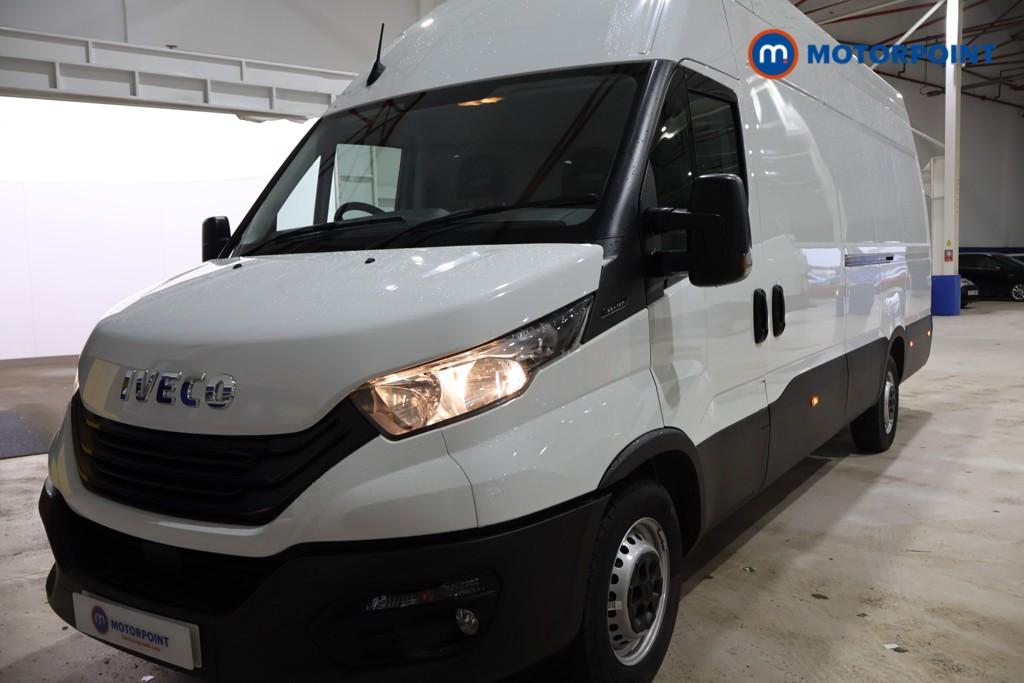 Iveco Daily Business Manual Diesel High Volume-High Roof Van - Stock Number (1597470) - 16th supplementary image