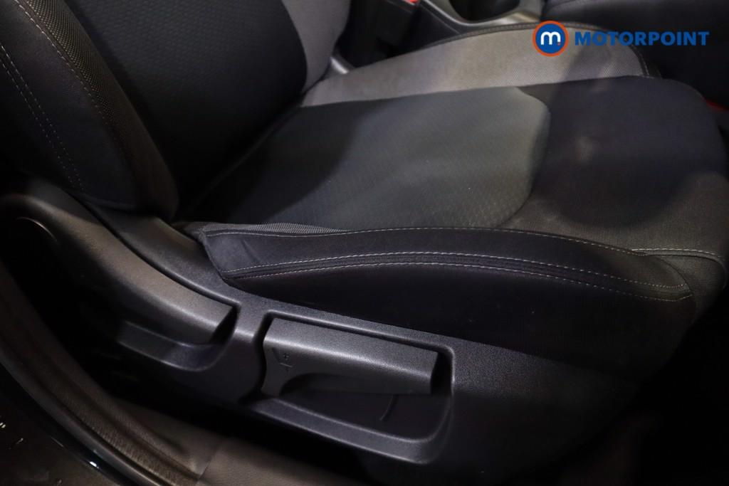 Nissan Qashqai N-Connecta Manual Petrol SUV - Stock Number (1601768) - 8th supplementary image