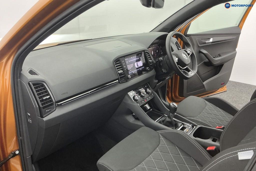Skoda Karoq Sportline Manual Petrol SUV - Stock Number (1593238) - 8th supplementary image