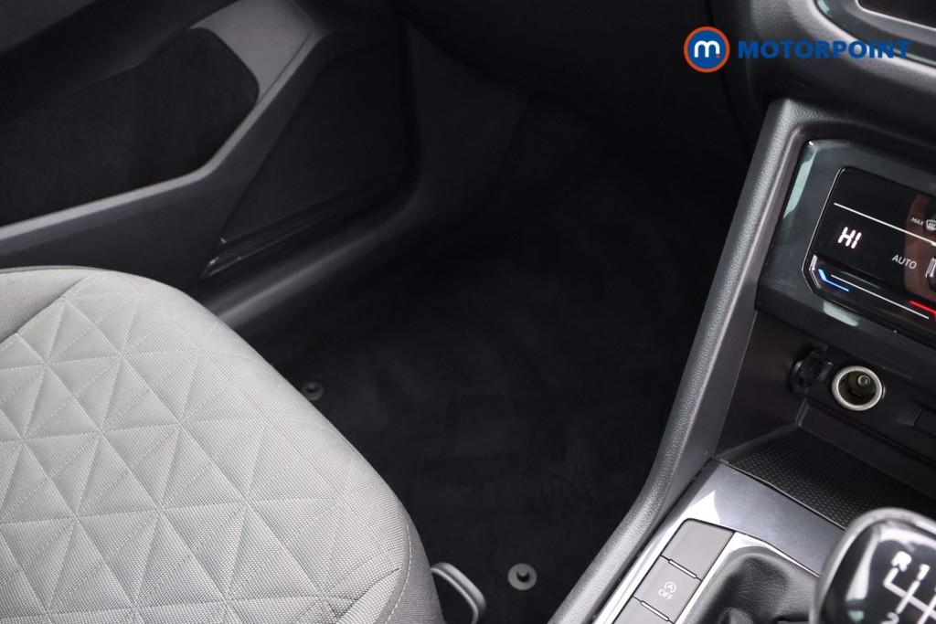 Volkswagen Tiguan Life Manual Petrol SUV - Stock Number (1577802) - 8th supplementary image