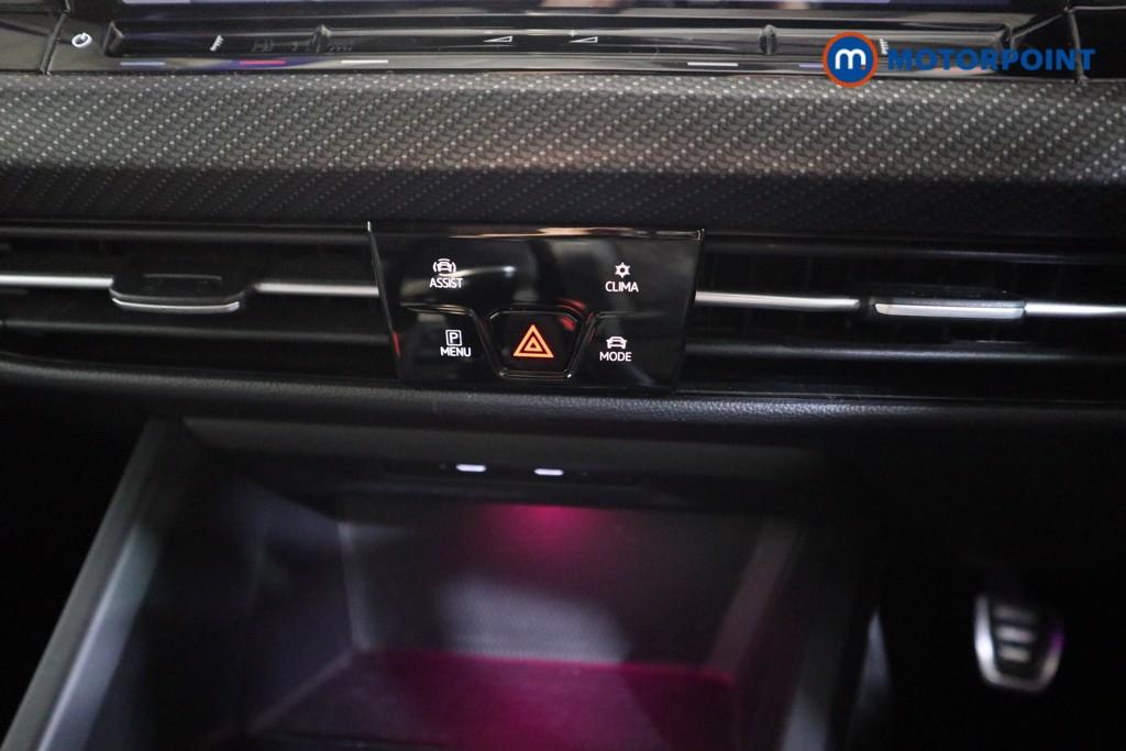 Volkswagen Golf R-Line Manual Petrol Hatchback - Stock Number (1601880) - 8th supplementary image