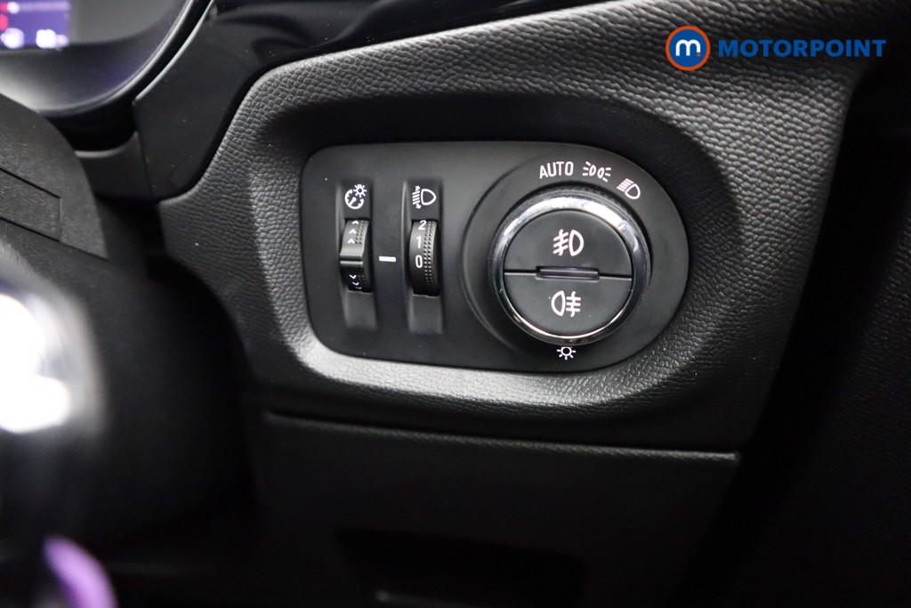 Vauxhall Corsa Elite Edition Manual Petrol Hatchback - Stock Number (1603297) - 8th supplementary image