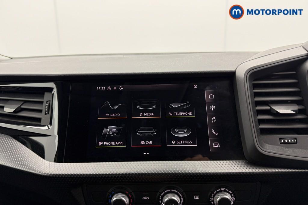 Audi A1 Technik Manual Petrol Hatchback - Stock Number (1596656) - 8th supplementary image