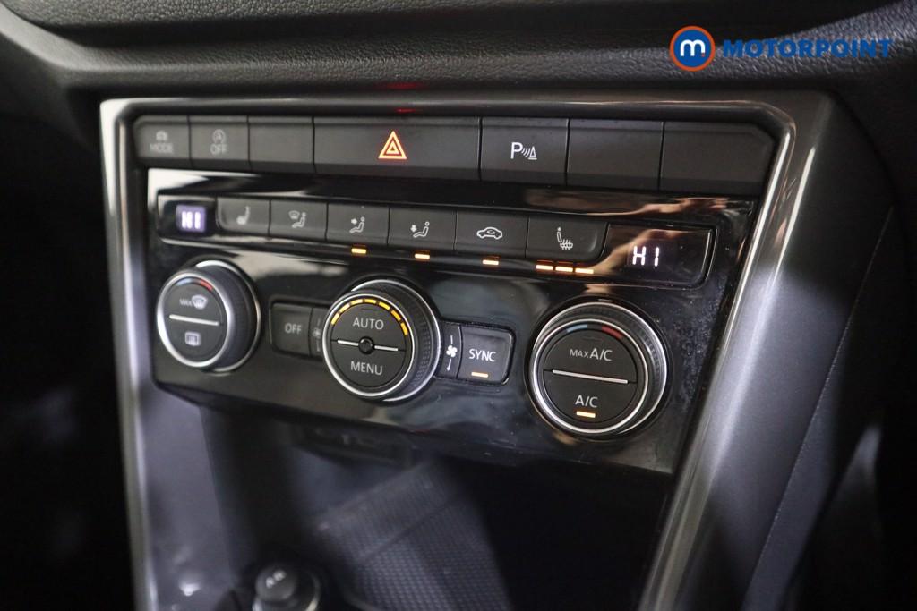 Volkswagen T-Roc R-Line Manual Petrol SUV - Stock Number (1599797) - 8th supplementary image
