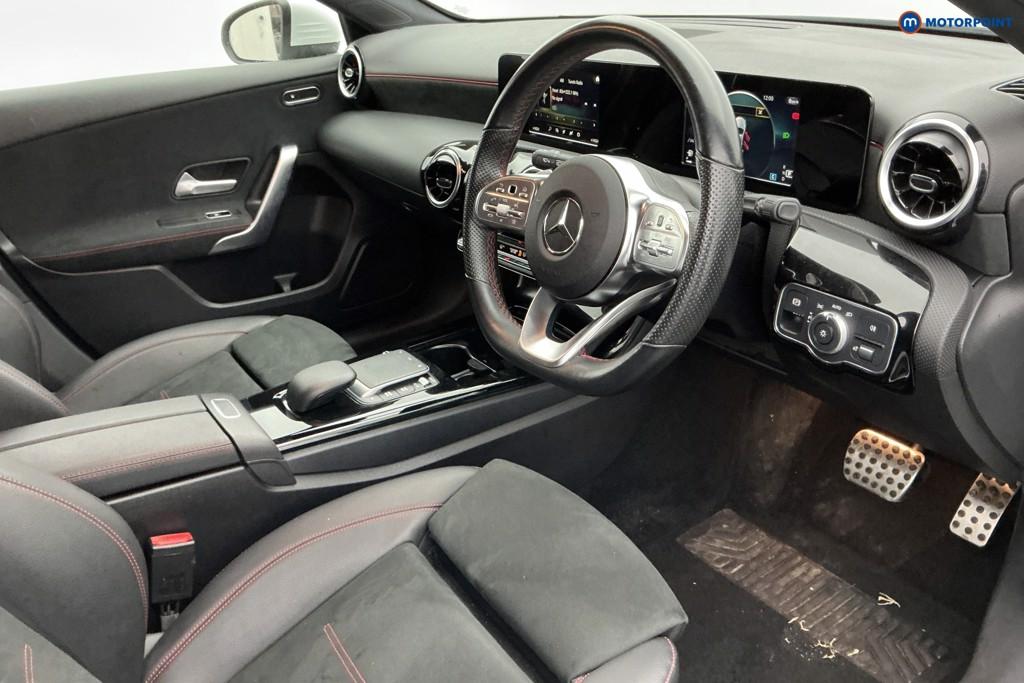 Mercedes-Benz A Class Amg Line Automatic Diesel Hatchback - Stock Number (1553018) - 8th supplementary image