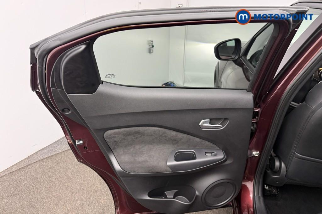 Nissan Juke Tekna-Plus Manual Petrol SUV - Stock Number (1603216) - 8th supplementary image