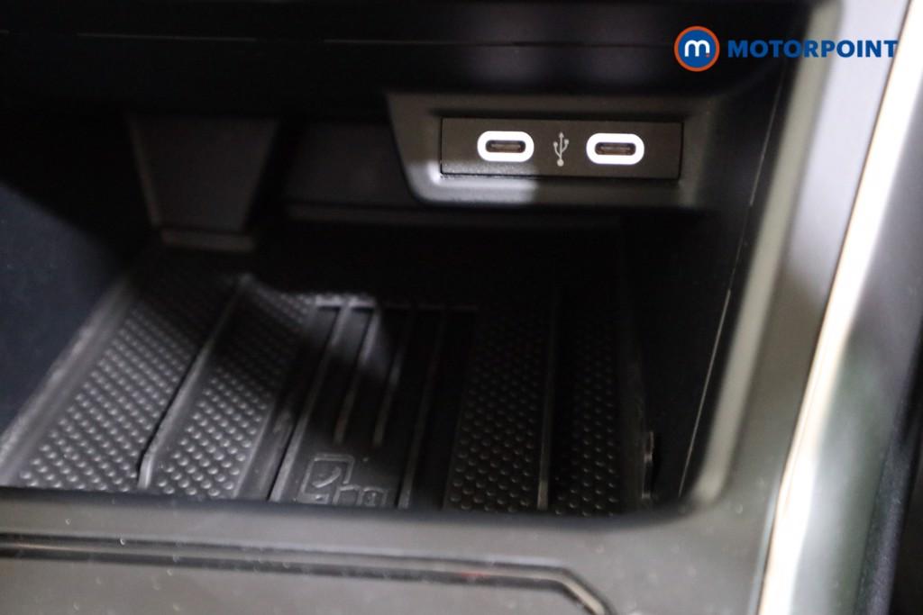 Volkswagen Taigo Life Manual Petrol SUV - Stock Number (1602759) - 8th supplementary image