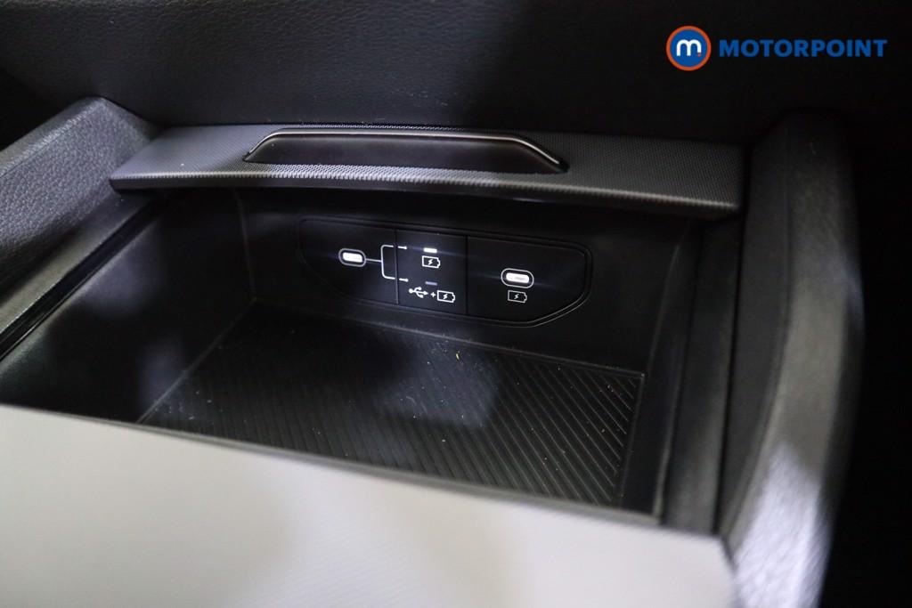 KIA Sportage Pure Automatic Petrol-Electric Hybrid SUV - Stock Number (1602308) - 8th supplementary image
