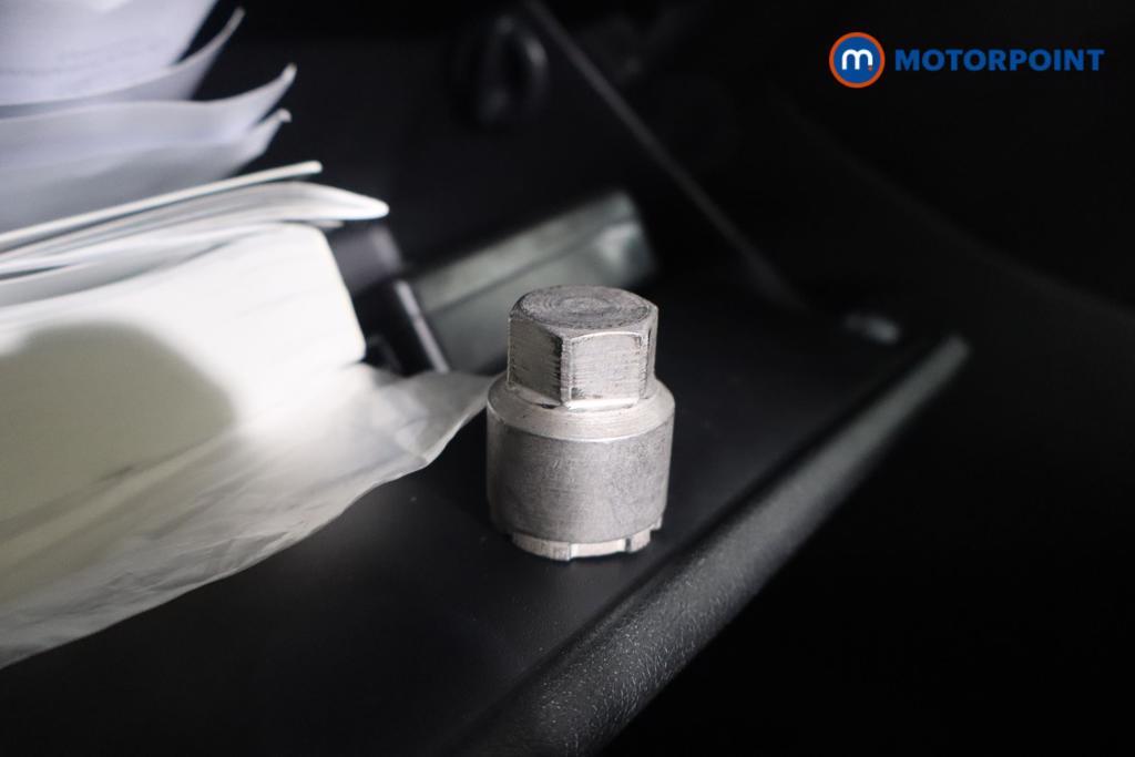 KIA Niro 3 Automatic Petrol Plug-In Hybrid SUV - Stock Number (1600109) - 8th supplementary image