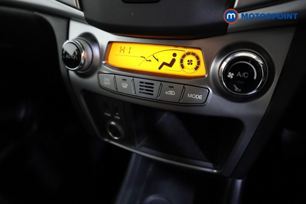 Ssangyong Korando ELX Manual Diesel SUV - Stock Number (1602922) - 8th supplementary image