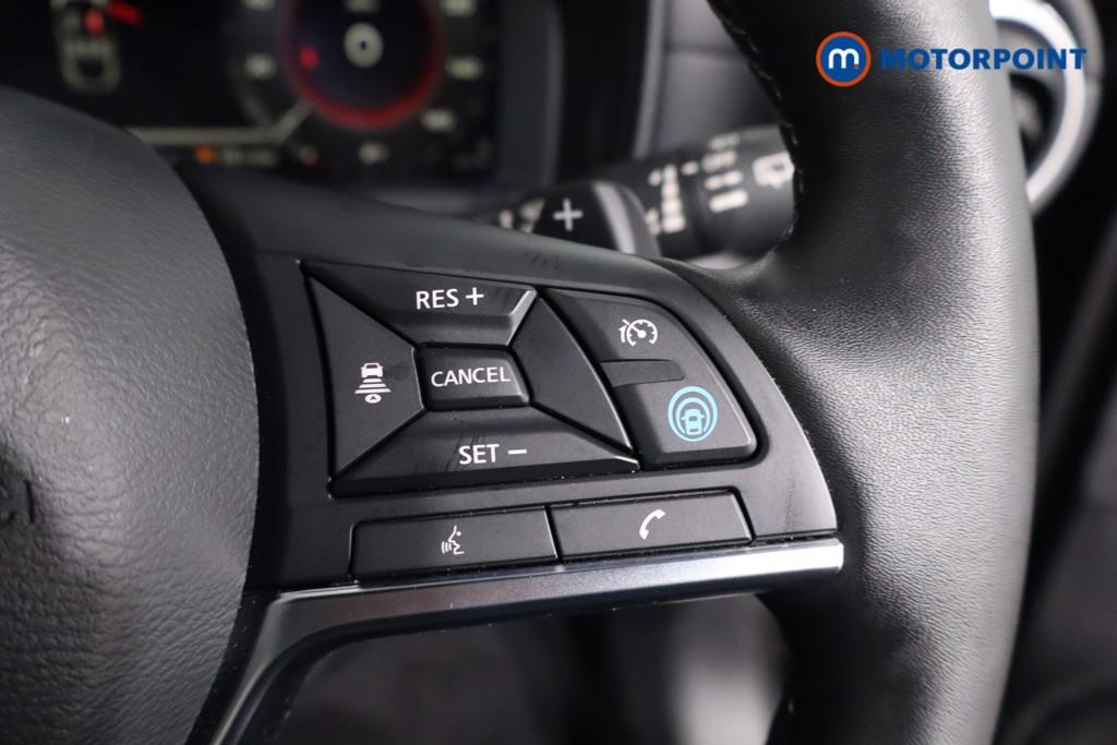 Nissan Juke Tekna Automatic Petrol SUV - Stock Number (1607608) - 8th supplementary image