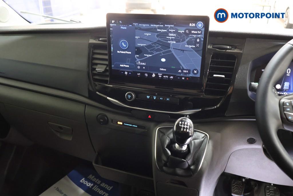 Ford Transit Limited Manual Diesel Medium Roof Van - Stock Number (1608716) - 8th supplementary image