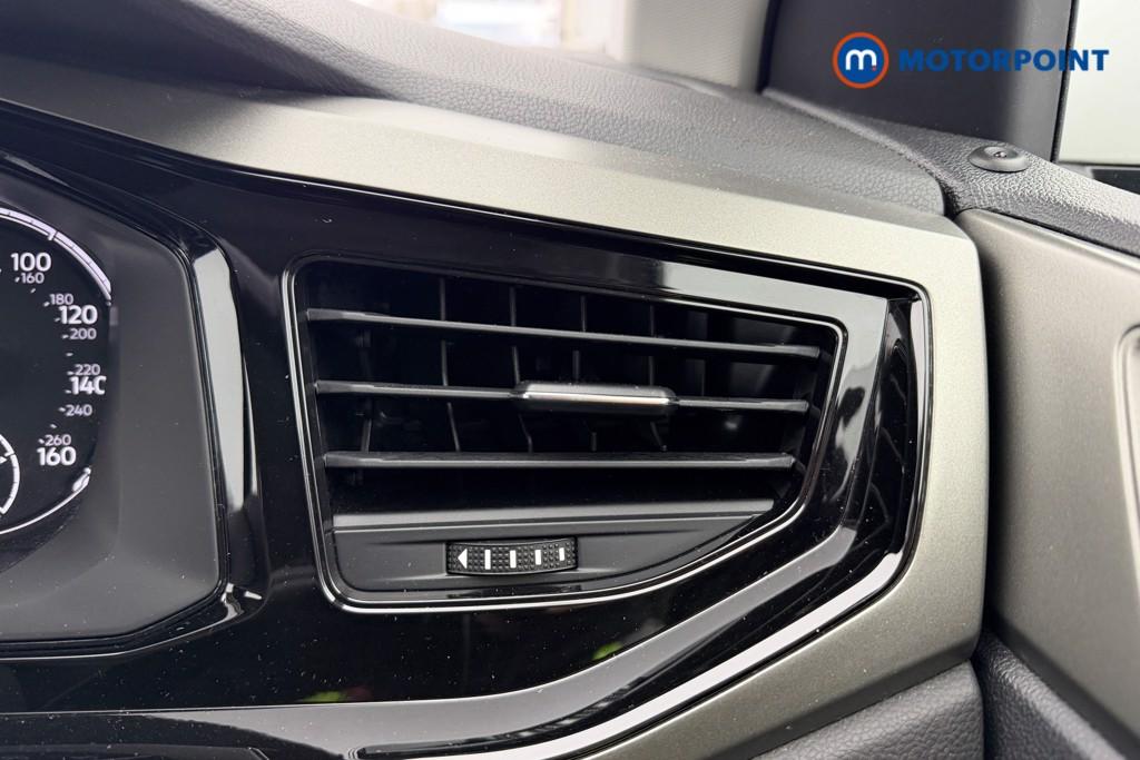 Volkswagen Polo Match Manual Petrol Hatchback - Stock Number (1606928) - 8th supplementary image