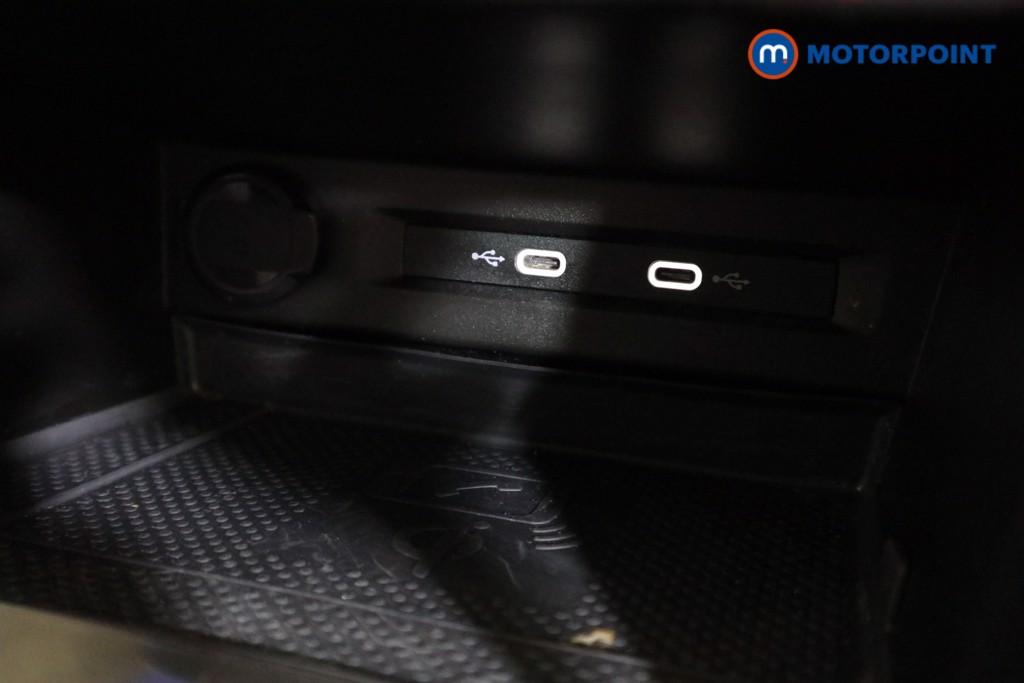 Volkswagen Tiguan Allspace Life Automatic Petrol SUV - Stock Number (1607014) - 8th supplementary image