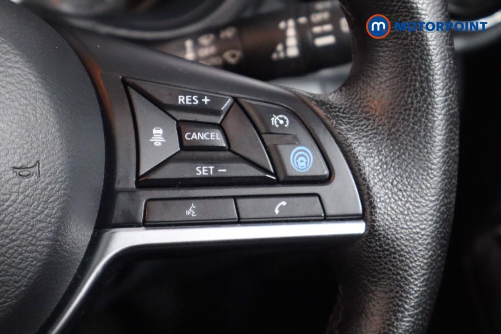 Nissan Juke Tekna Manual Petrol SUV - Stock Number (1614862) - 8th supplementary image