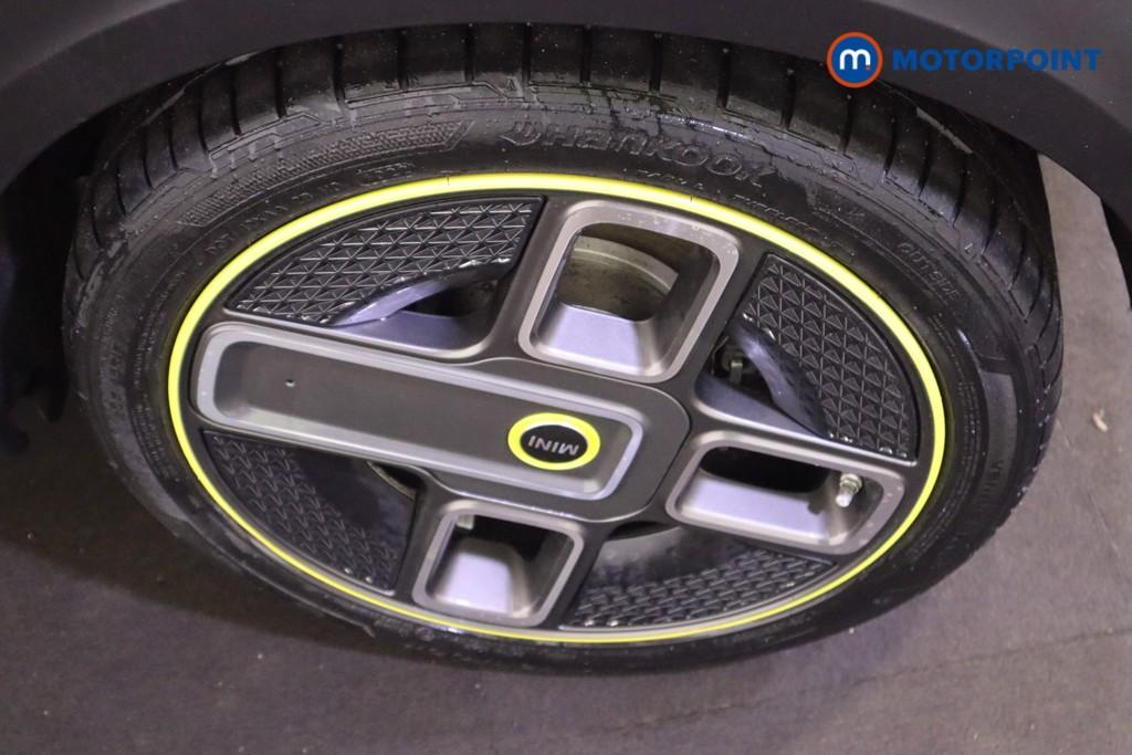 Mini Hatchback Cooper S Level 1 Automatic Electric Hatchback - Stock Number (1617609) - 8th supplementary image