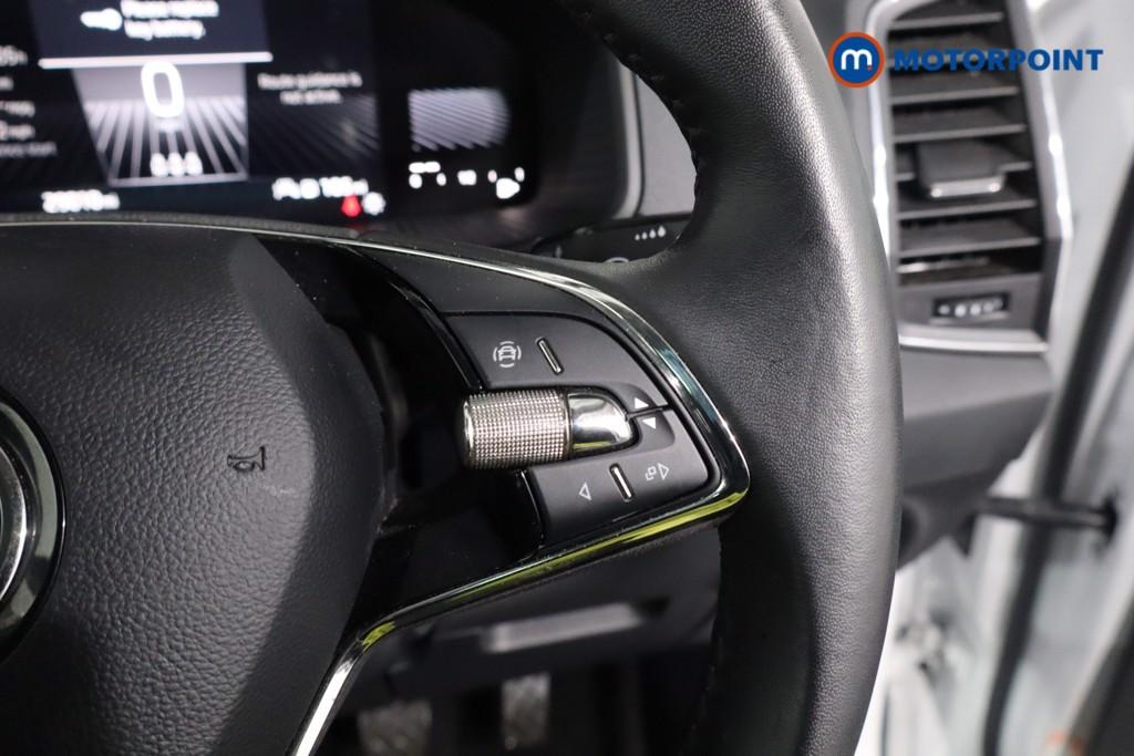 Skoda Karoq Se Drive Manual Petrol SUV - Stock Number (1599354) - 8th supplementary image