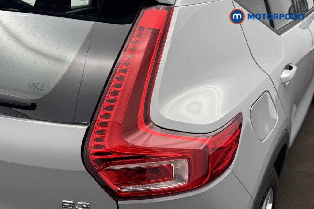 Volvo Xc40 Core Automatic Petrol SUV - Stock Number (1617478) - 8th supplementary image