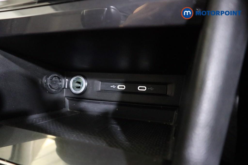 Volkswagen Tiguan Allspace Life Automatic Petrol SUV - Stock Number (1614976) - 8th supplementary image