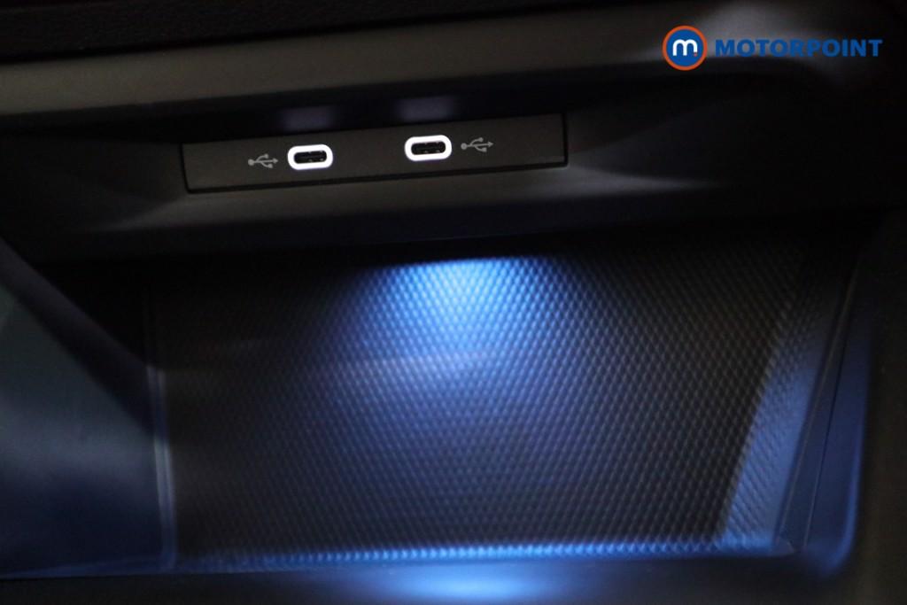 Volkswagen Golf Style Automatic Diesel Hatchback - Stock Number (1618379) - 8th supplementary image