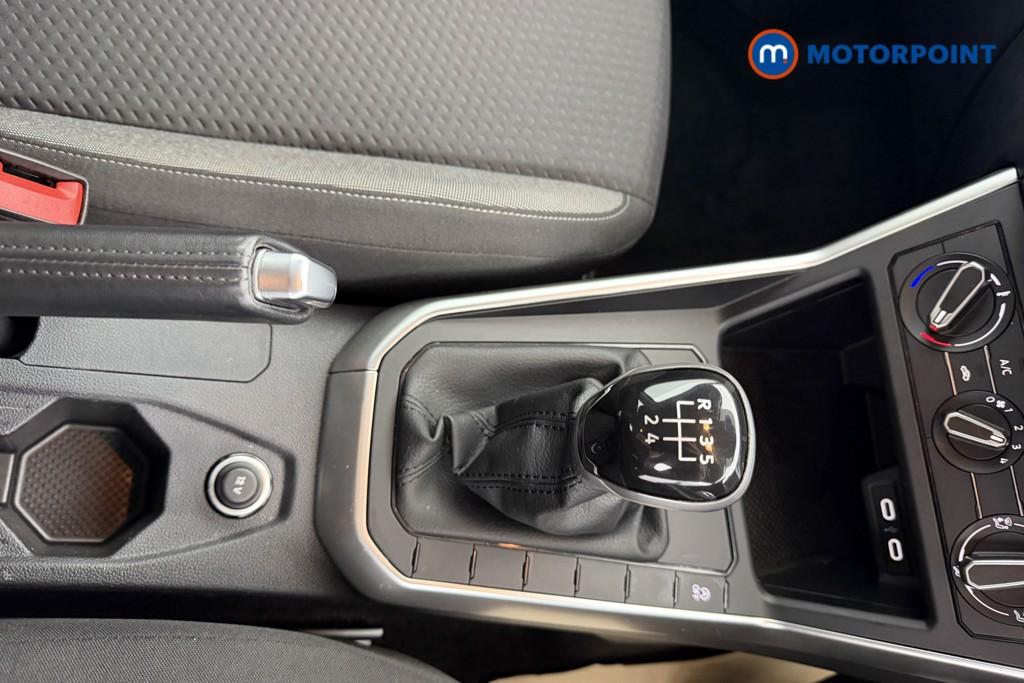 Volkswagen Polo Life Manual Petrol Hatchback - Stock Number (1619843) - 8th supplementary image