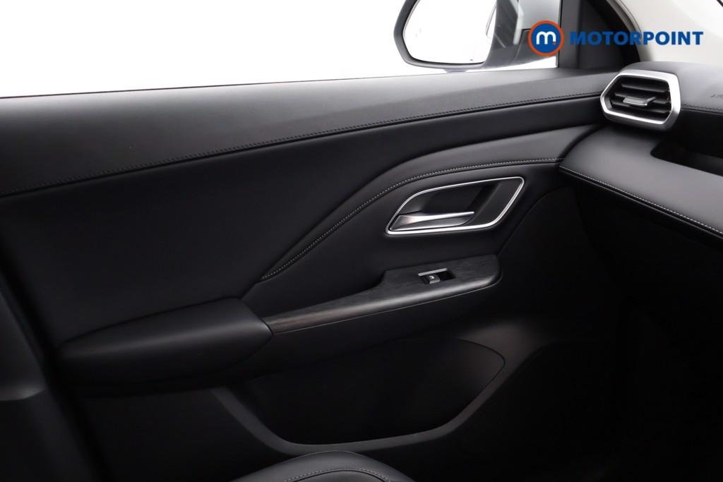 Mg Motor Uk ZS Trophy Automatic Petrol-Electric Hybrid SUV - Stock Number (1618449) - 8th supplementary image